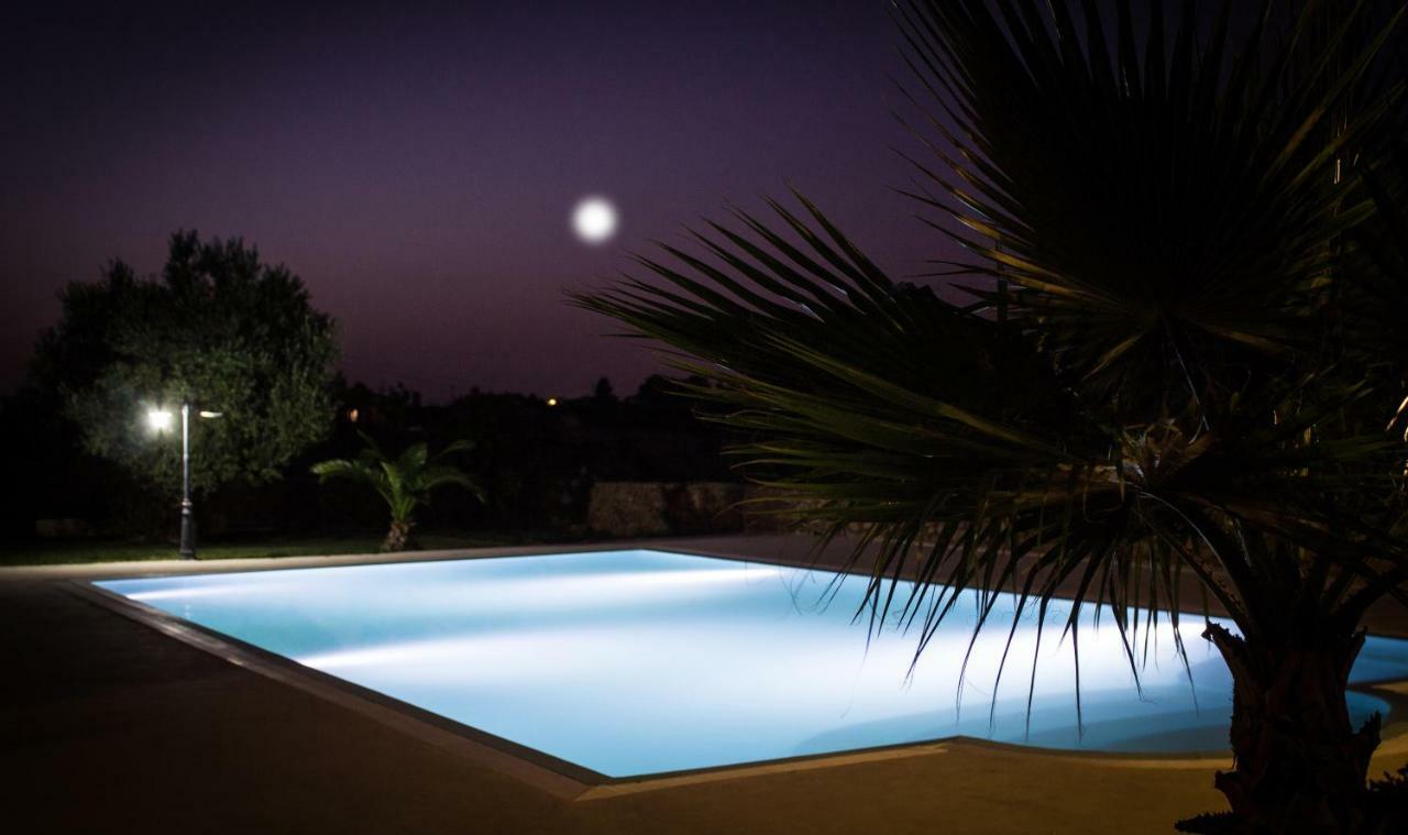 Masseria D'Aprile Castellaneta Buitenkant foto