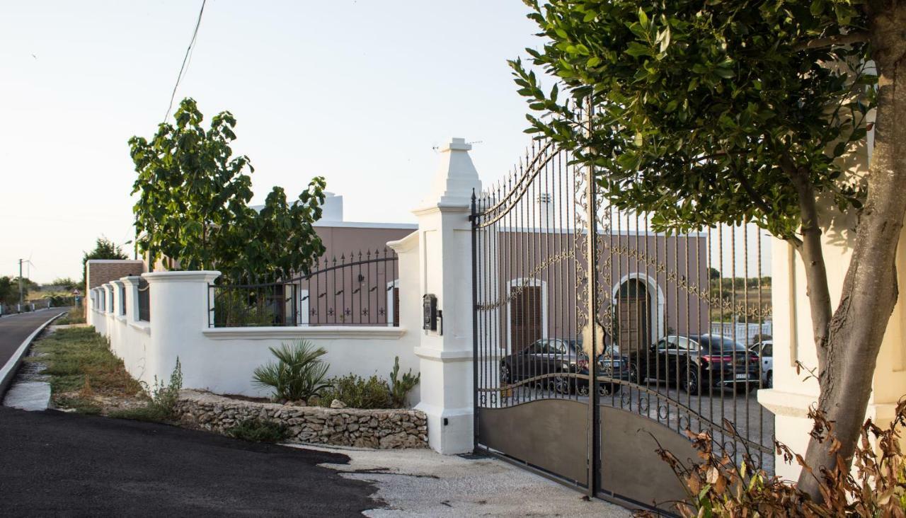 Masseria D'Aprile Castellaneta Buitenkant foto